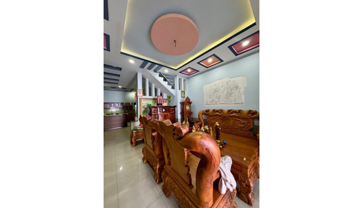 CHỦ CẦN BÁN GẤP NHÀ MẶT TIỀN XUÂN THỚI THƯỢNG HÓC MÔN